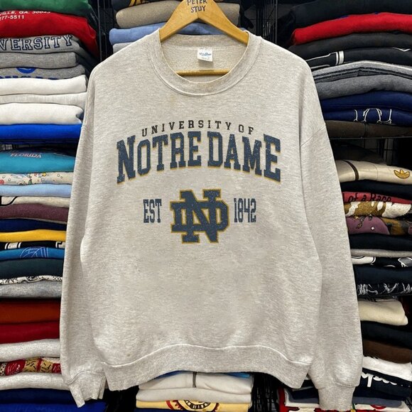 University of Notre Dame Vintage style Sweatshirt, Notre Dame University Shirt - Picture 1 of 2